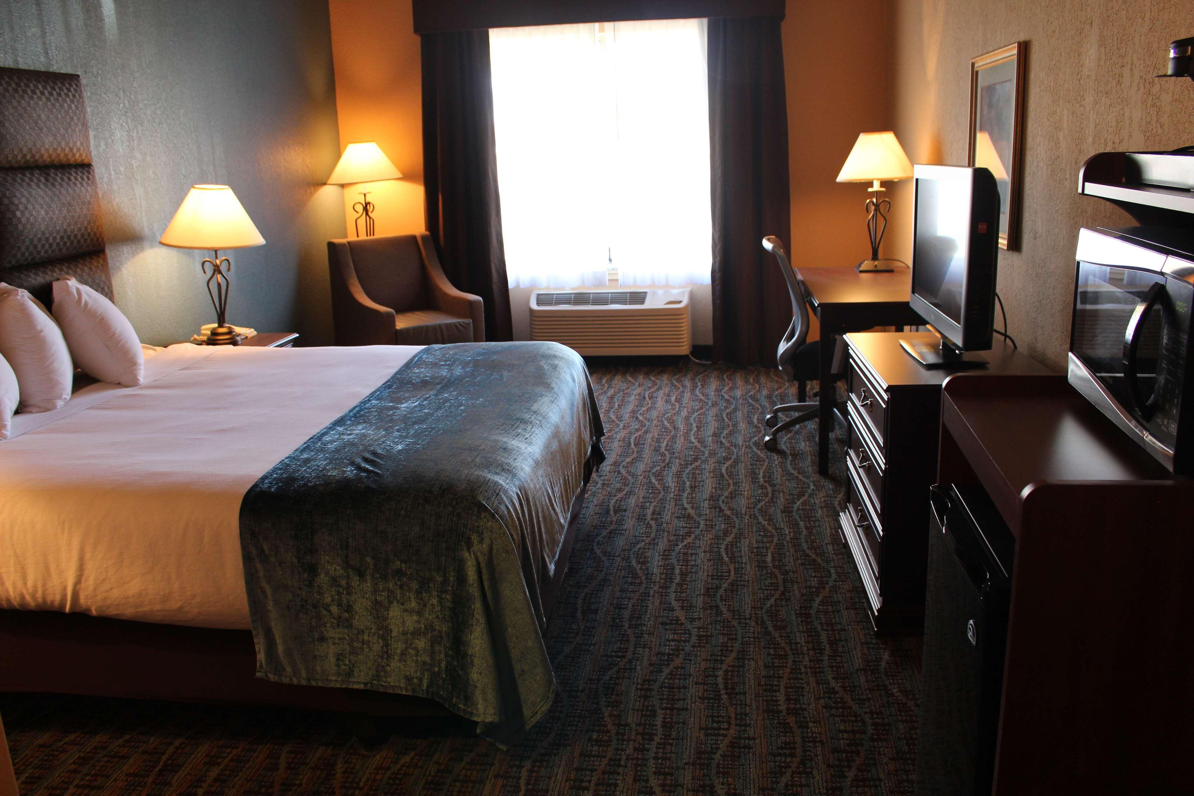 Best Western Holiday Manor Ньютон Экстерьер фото